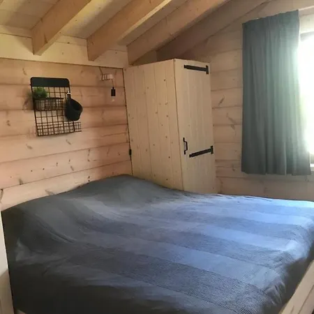 בקתה Momage Dichtbij Skiliften, Skiverhuur En Bikepark!