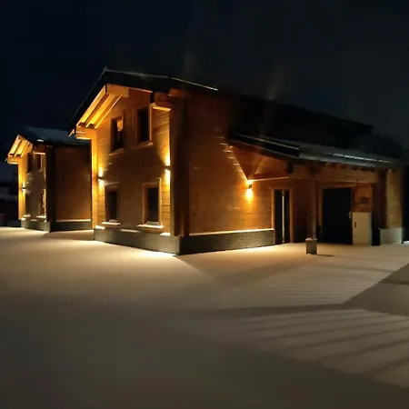 Momage Dichtbij Skiliften, Skiverhuur En Bikepark!