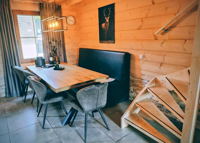 Momage Dichtbij Skiliften, Skiverhuur En Bikepark! *